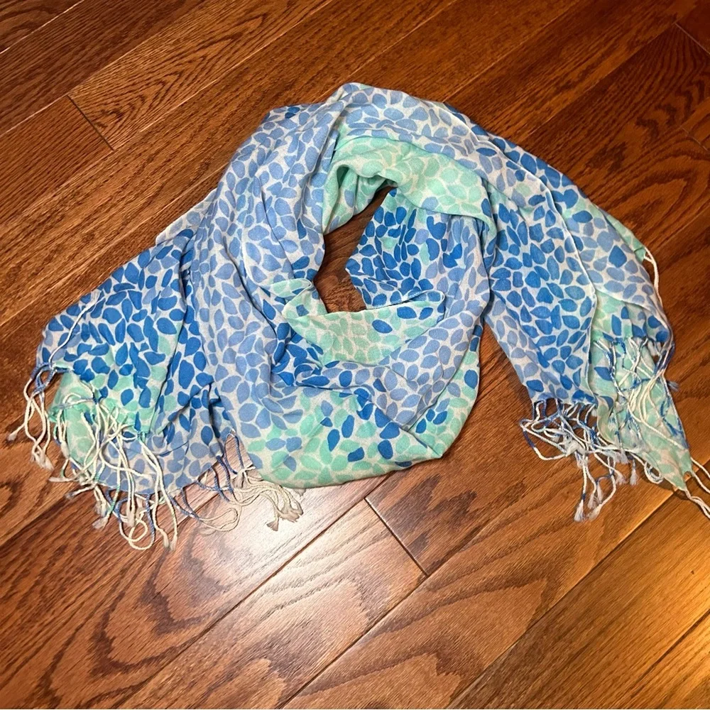 Blue and Green Leaf Pattern Scarf with Fringe